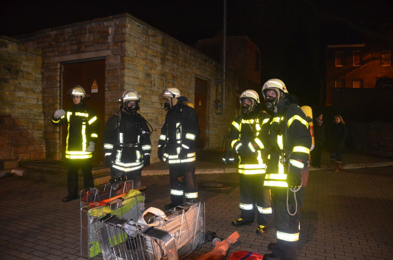 Abschnittsübung 2015: Feuer in einem Bunker